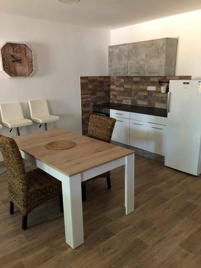 apartmány Doris Litoměřice Esterno foto